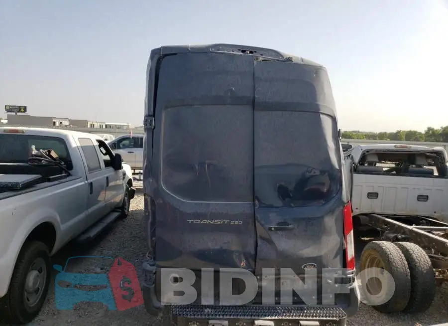 1FTYR3XM8KKB89796 Photo# 6