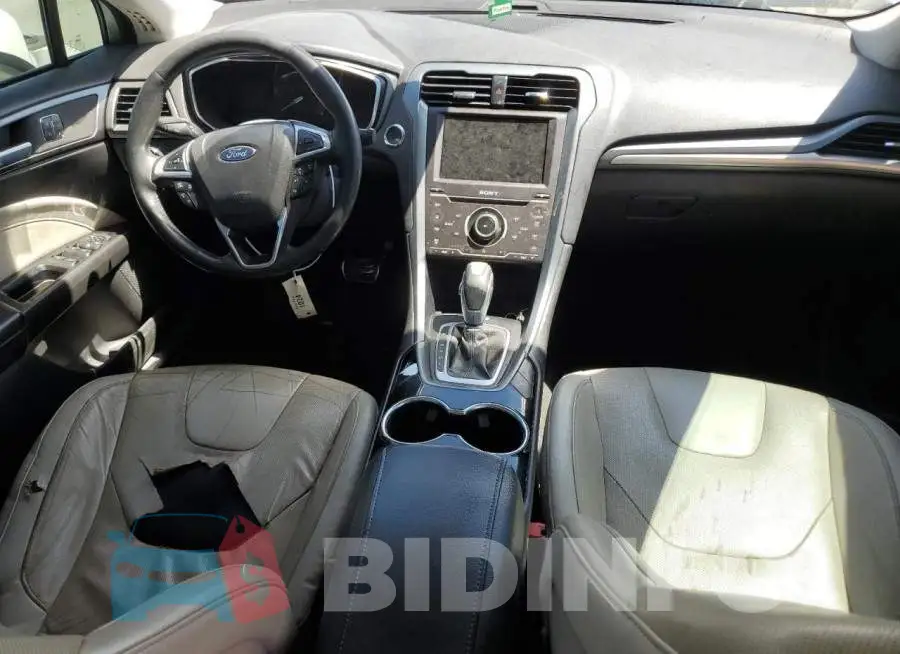 3FA6P0RUXFR195146 Photo# 8