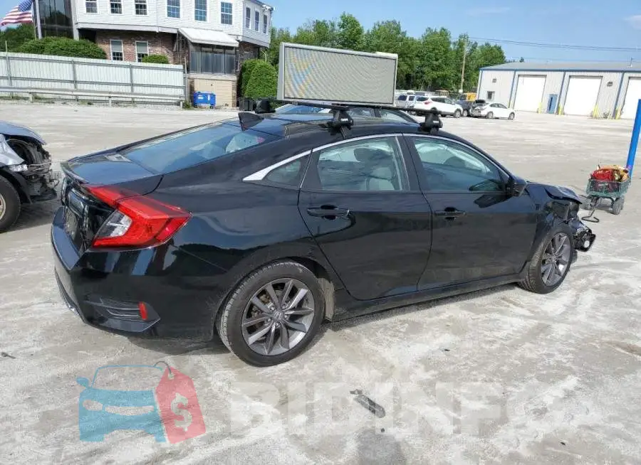 19XFC1F35KE200617 Photo# 3