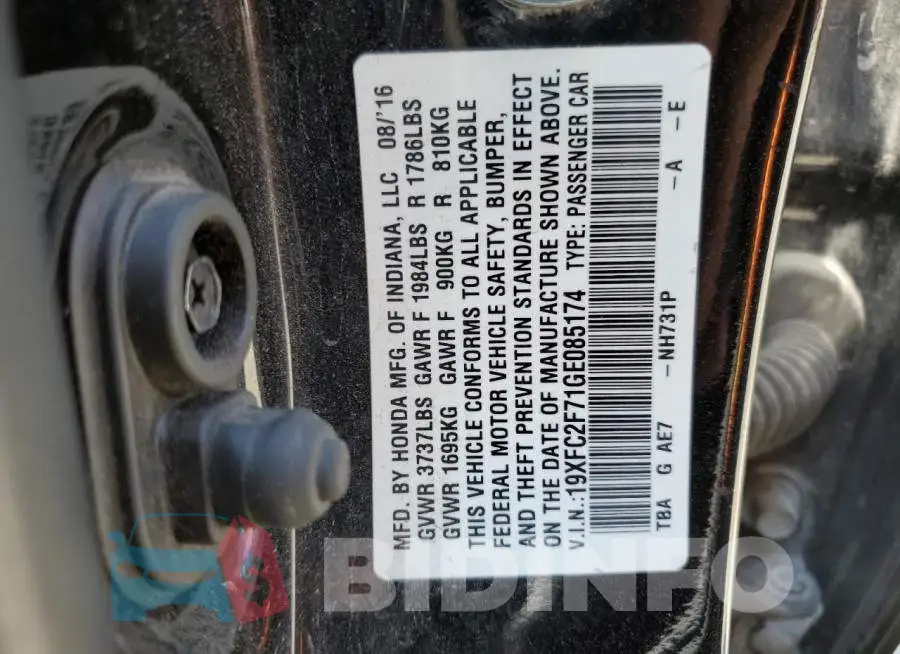 19XFC2F71GE085174 Photo# 12
