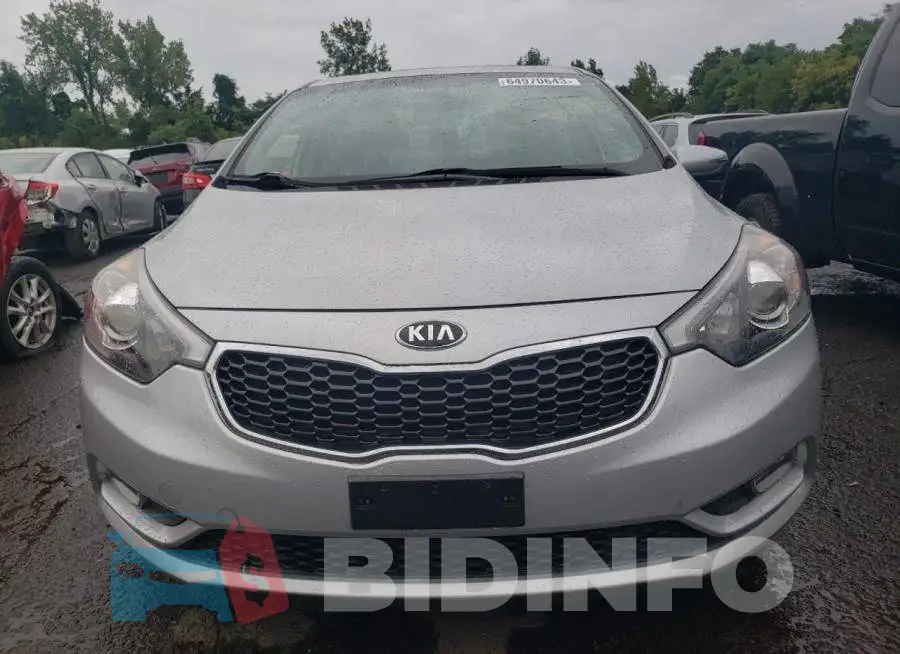 KNAFZ4A87F5327774 Photo# 5