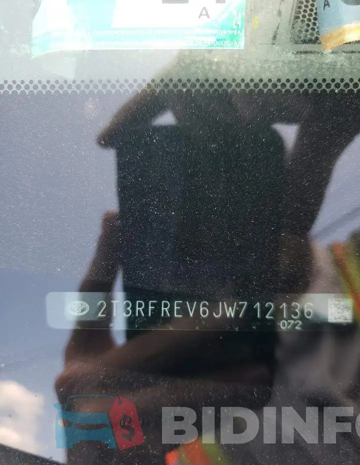 2T3RFREV6JW712136 Photo# 13