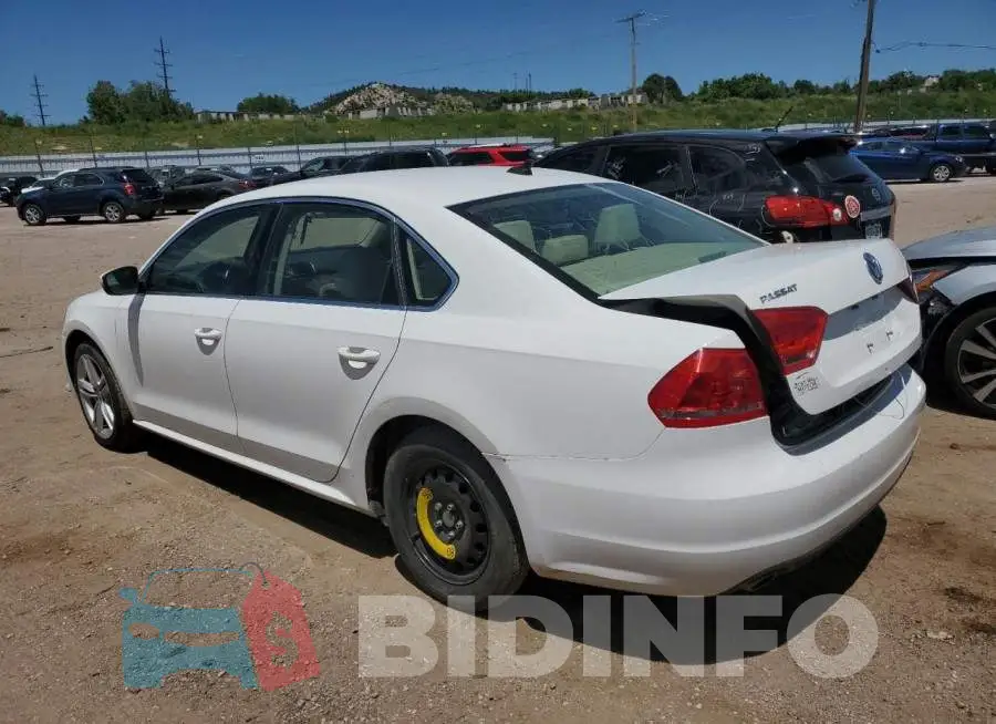 1VWBN7A3XEC070071 Photo# 2