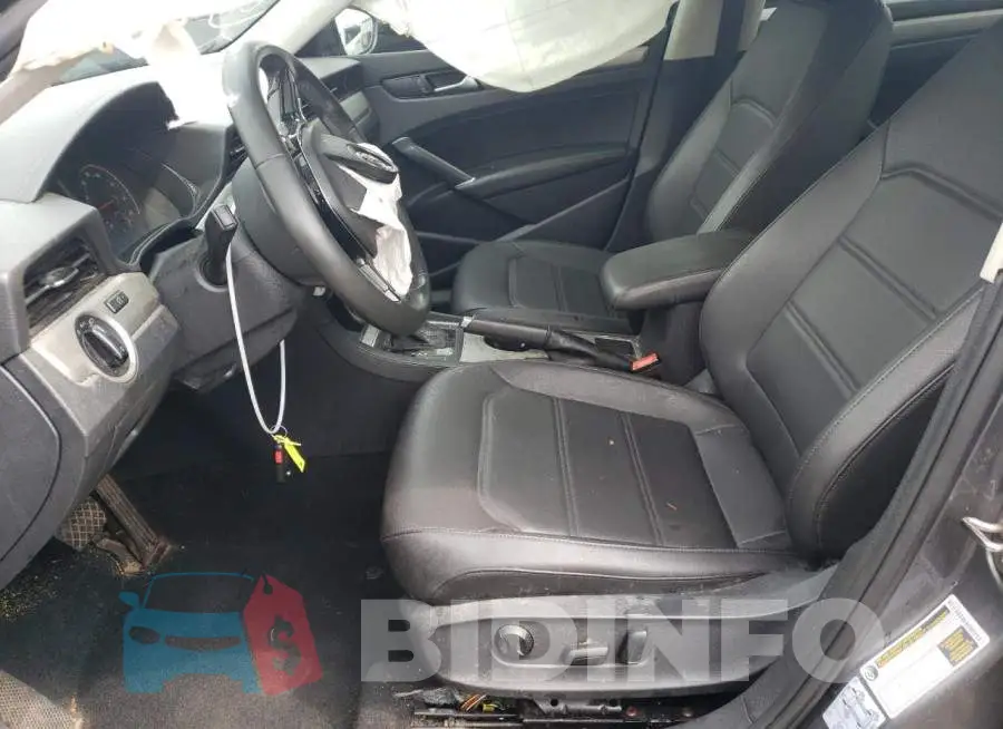 1VWSA7A32NC003783 Photo# 7