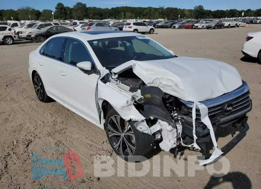 1VWSA7A38NC008664 Photo# 4