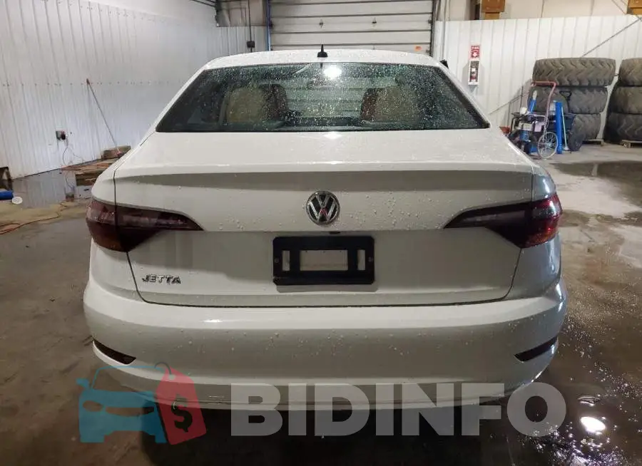 3VWC57BU1KM256443 Photo# 6
