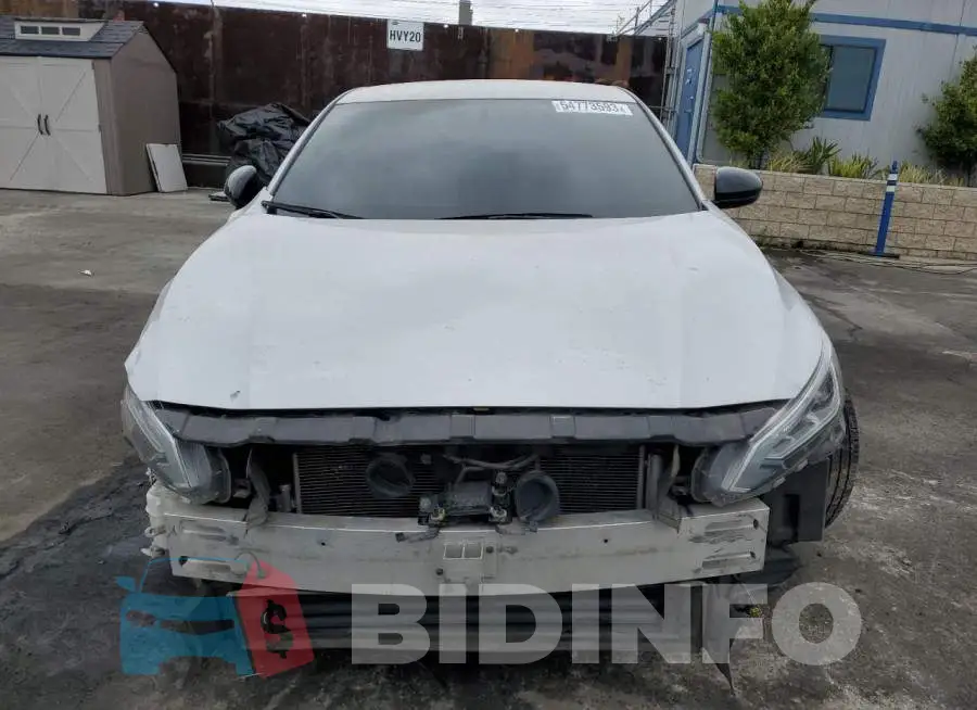 1N4BL4CV1KC208037 Photo# 5