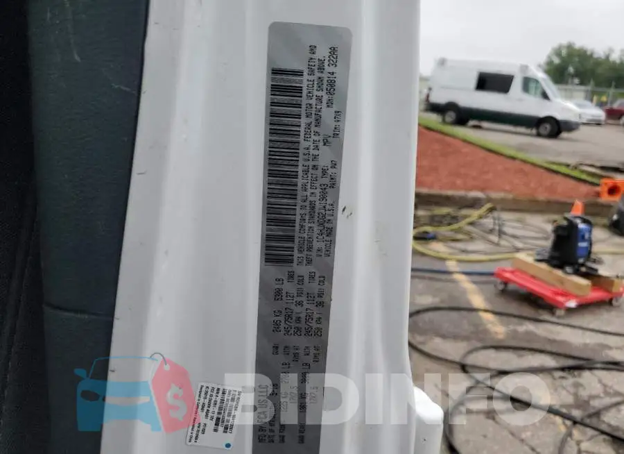 1C4HJXDG2JW190043 Photo# 14