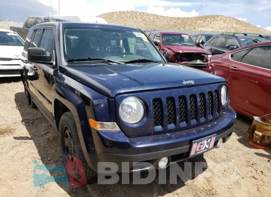 1C4NJPBBXGD649141 Photo# 4