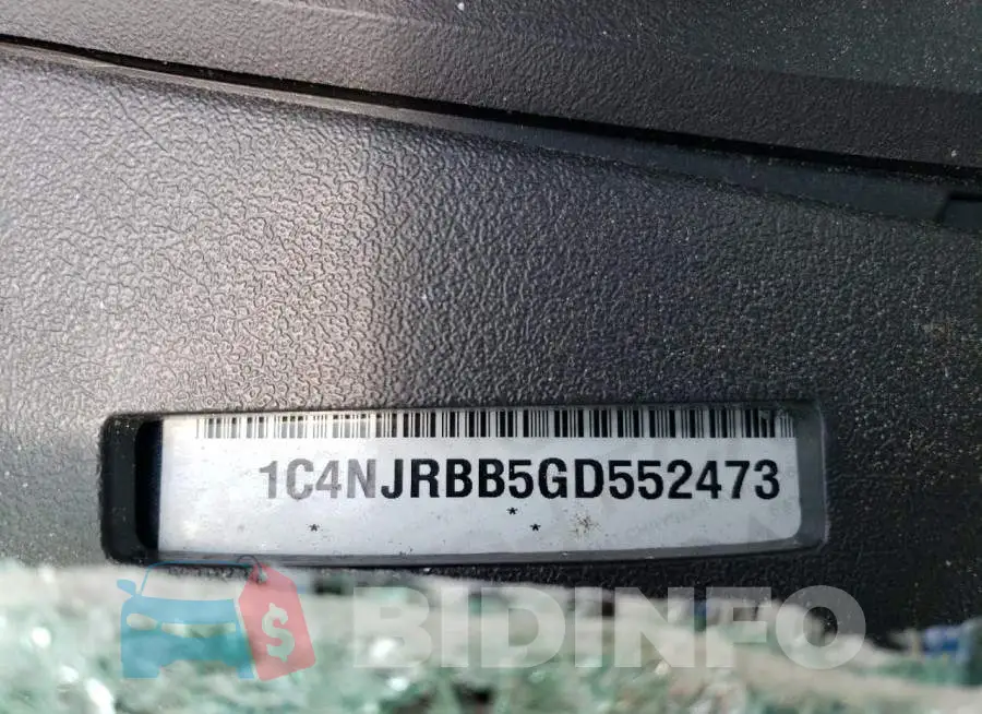 1C4NJRBB5GD552473 Photo# 12