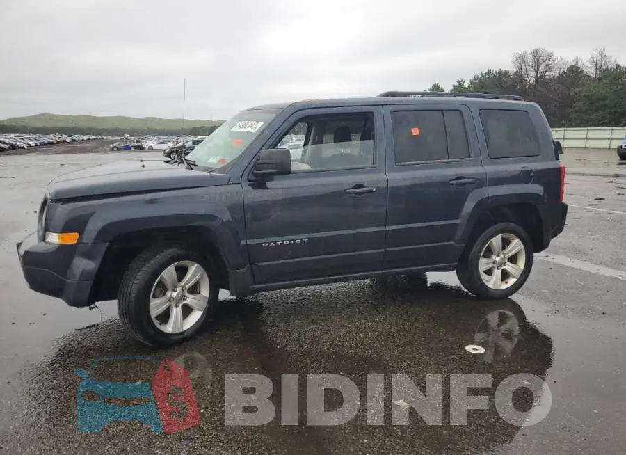 1C4NJRFB6ED660740 Photo# 1