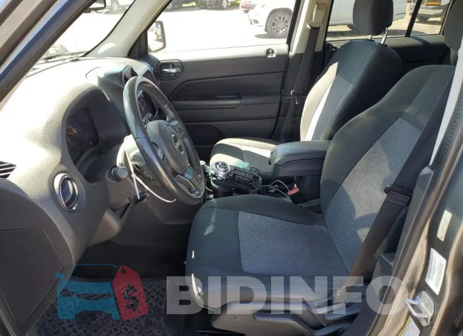 1C4NJRFB8ED510595 Photo# 7