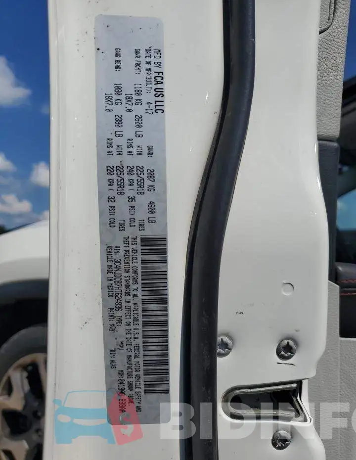 3C4NJDCB7HT624836 Photo# 12