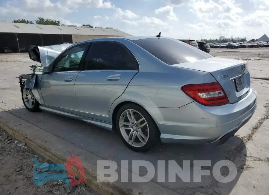 WDDGF4HB8ER305538 Photo# 2