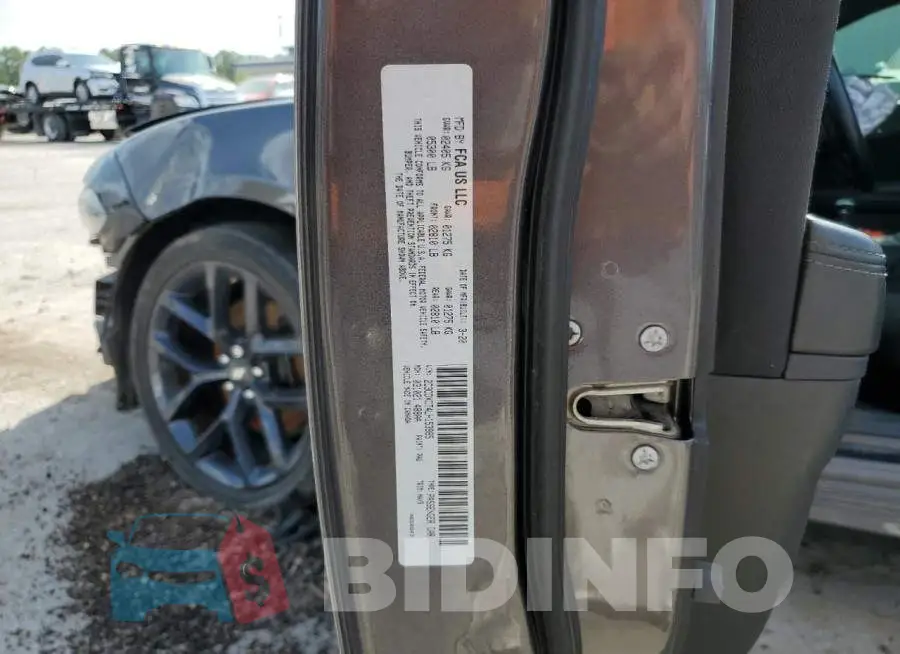 2C3CDXCT4LH153985 Photo# 12