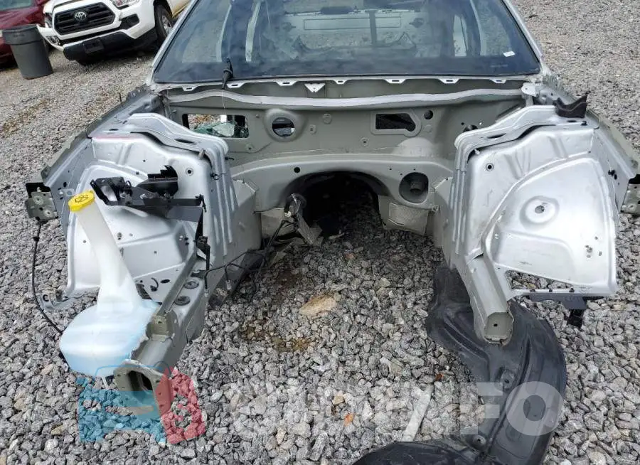 2C3CDXGJ8MH589801 Photo# 11