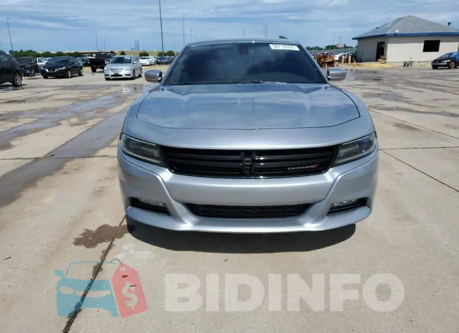 2C3CDXHG8GH154347 Photo# 5