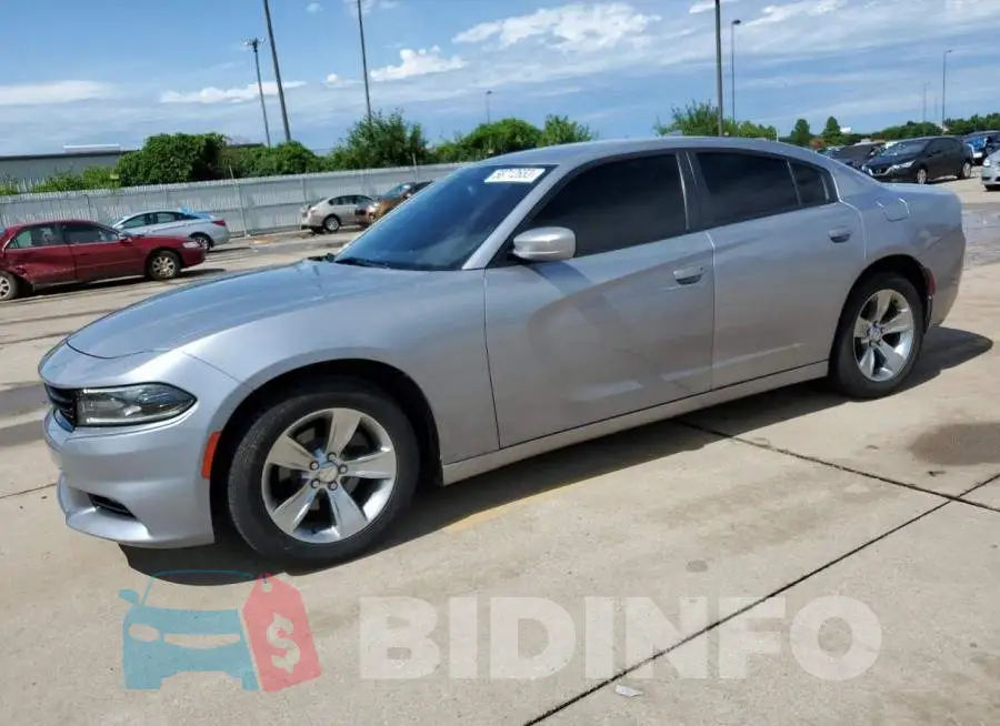 2C3CDXHG8GH154347 Photo# 1