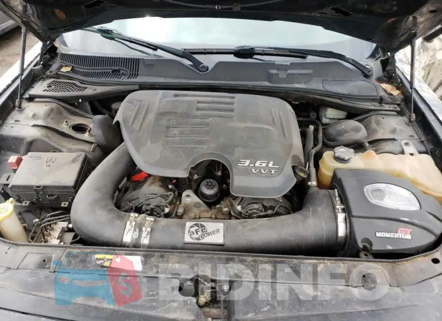 2C3CDZAG8FH764088 Photo# 11