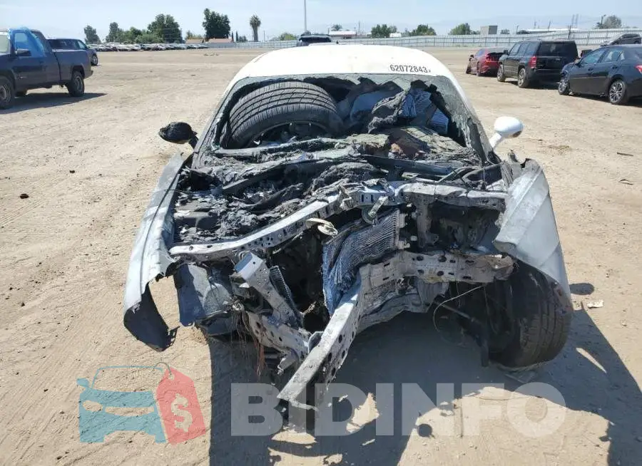 2C3CDZJG0KH759154 Photo# 5