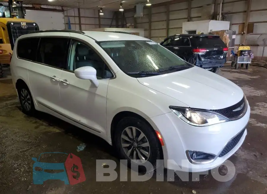 2C4RC1EG3LR182779 Photo# 4