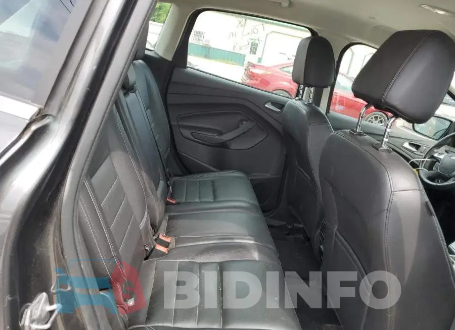 1FADP5BU9GL120243 Photo# 10