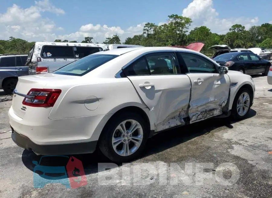 1FAHP2E86FG131562 Photo# 3