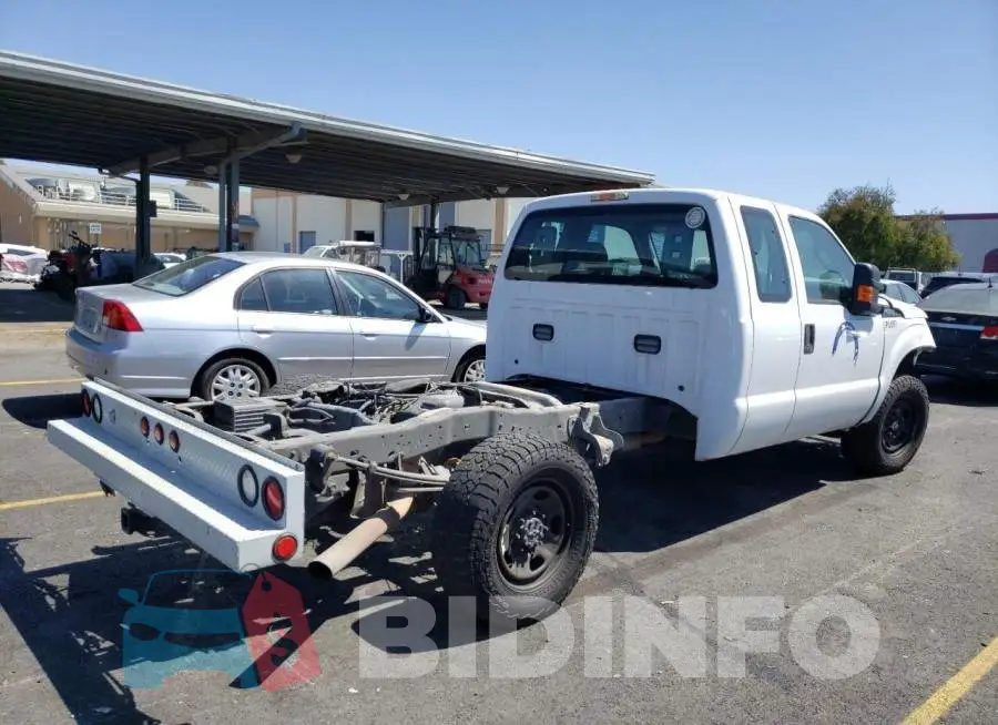 1FD7X2A60GEB45783 Photo# 3