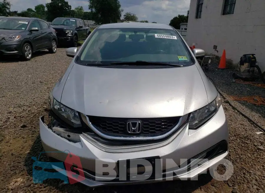 19XFB2F57EE270621 Photo# 5