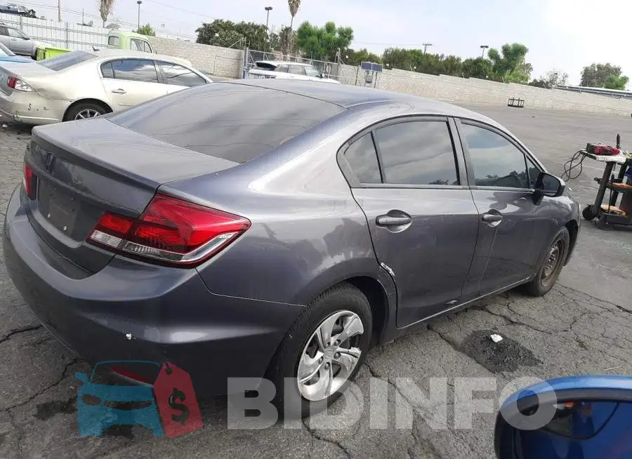 19XFB2F59EE227026 Photo# 3
