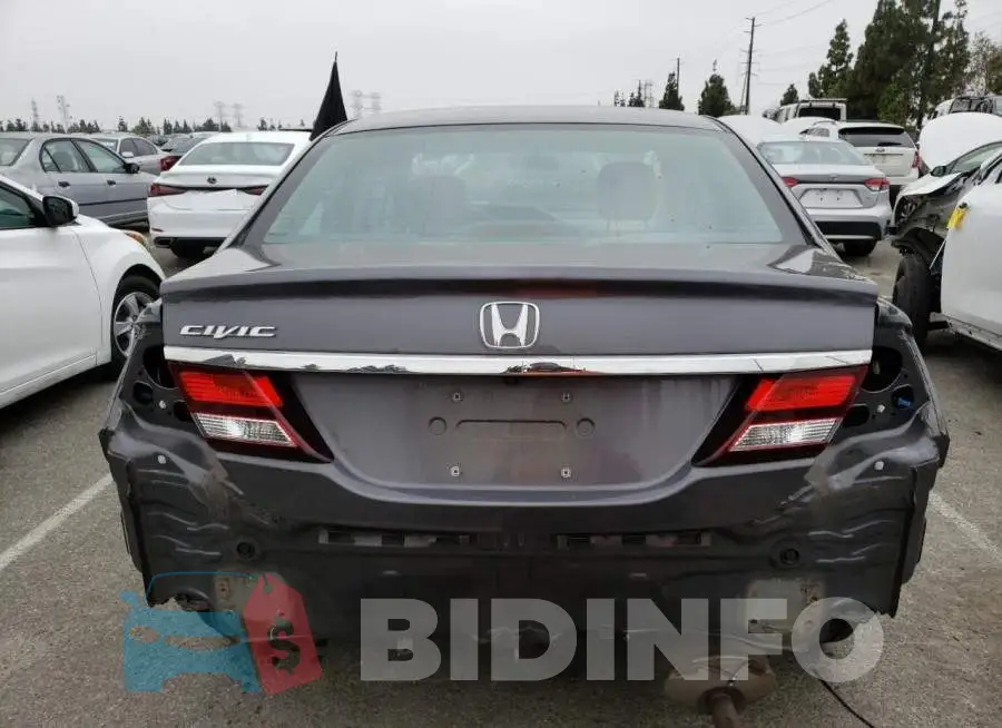 19XFB2F71FE047154 Photo# 6