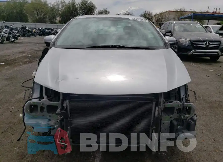 19XFB2F77FE103775 Photo# 5