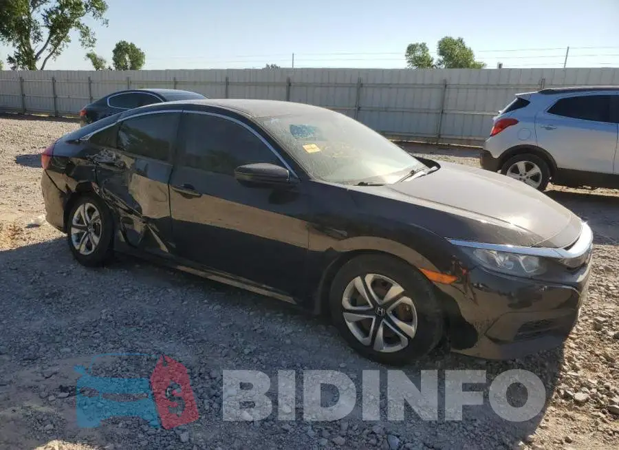 19XFC2F57HE029577 Photo# 4
