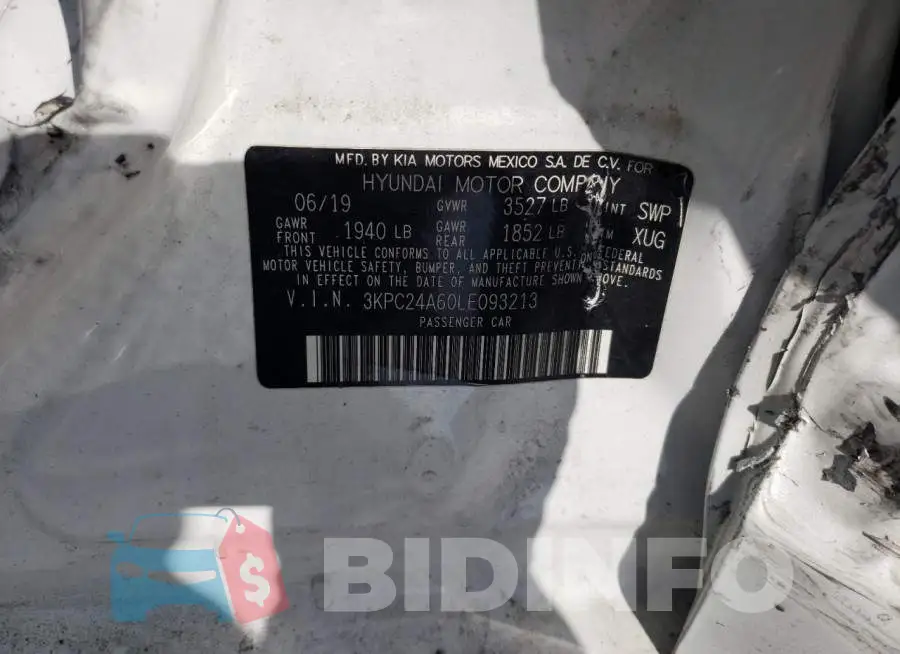 3KPC24A60LE093213 Photo# 12