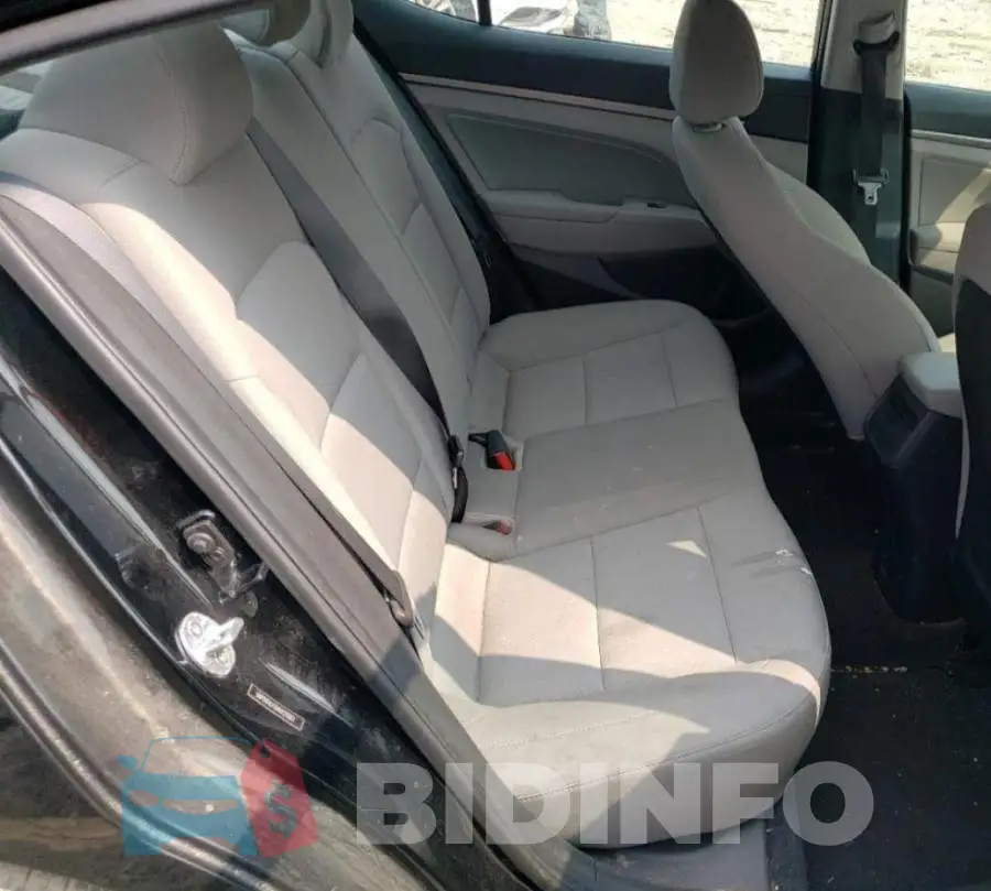 5NPD84LF6HH121003 Photo# 10