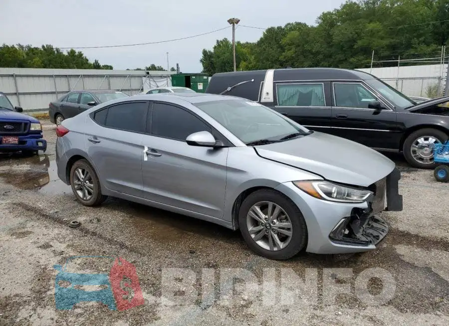 5NPD84LFXHH181396 Photo# 4