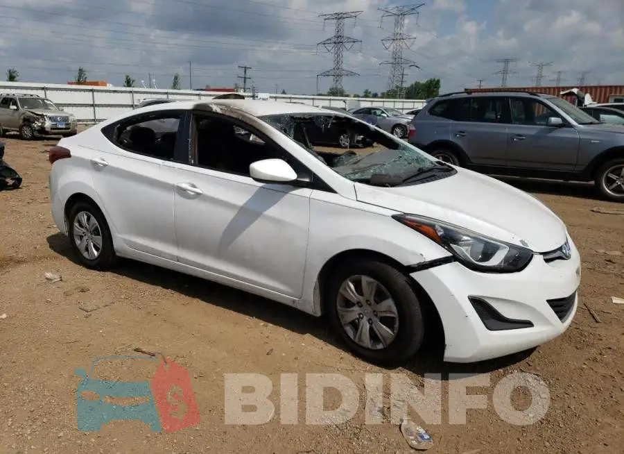 5NPDH4AE0GH722125 Photo# 4