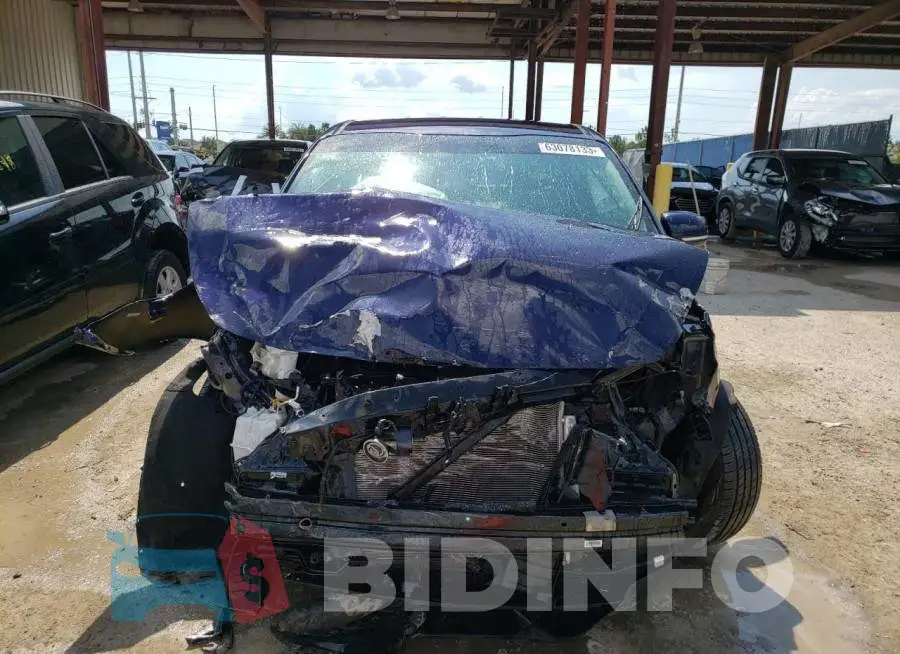 KNDMB5C11M6668129 Photo# 5