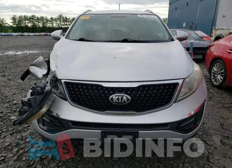 KNDPB3AC3F7674033 Photo# 5