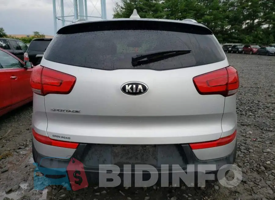 KNDPB3AC3F7674033 Photo# 6