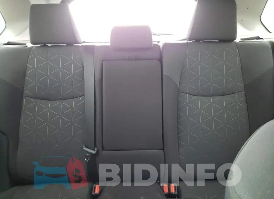 2T3P1RFV4MC168861 Photo# 10
