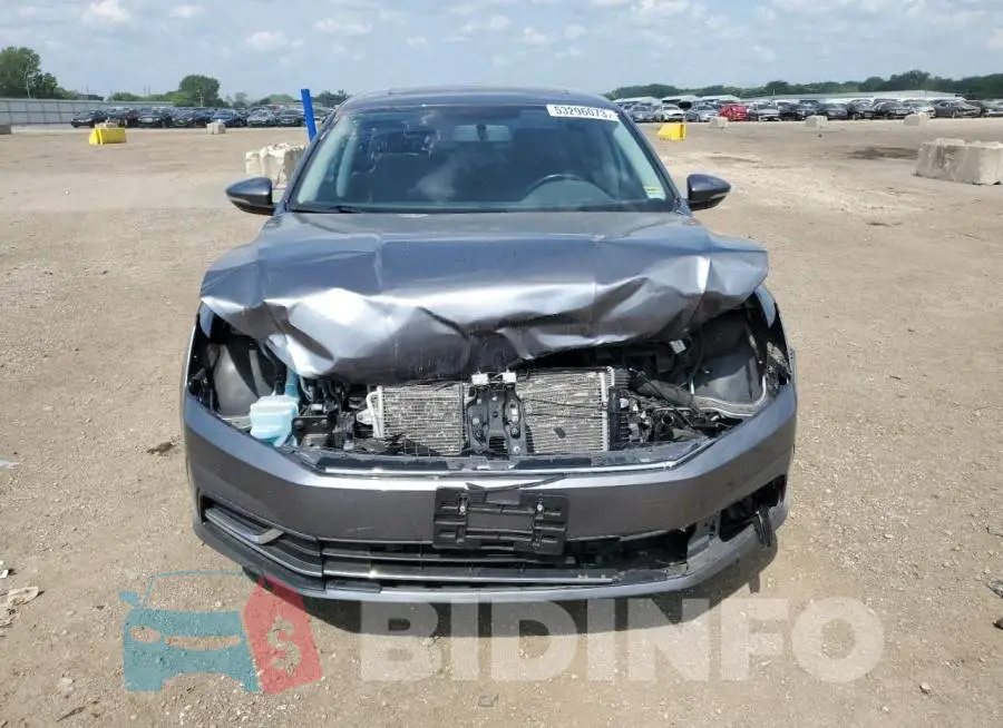 1VWLA7A39KC006552 Photo# 5