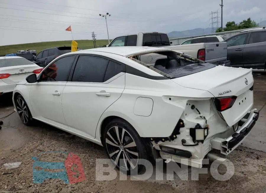 1N4BL4CV5KC150871 Photo# 2