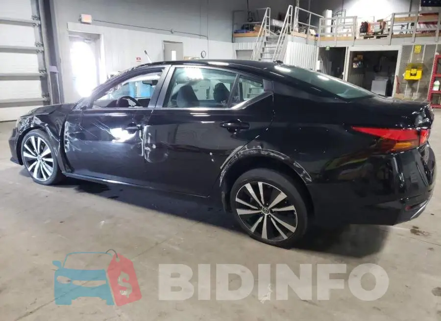 1N4BL4CW4MN406644 Photo# 2