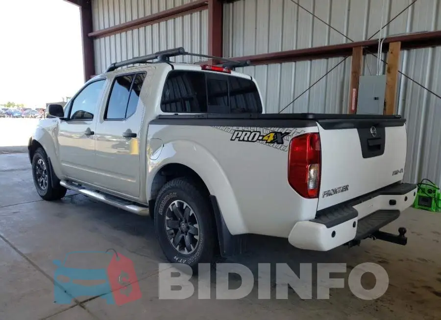 1N6ED0EB7LN703197 Photo# 2