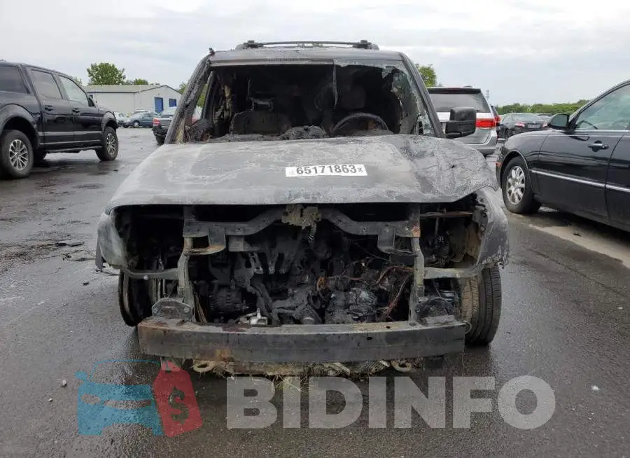 1C4NJRFB5ED742555 Photo# 5
