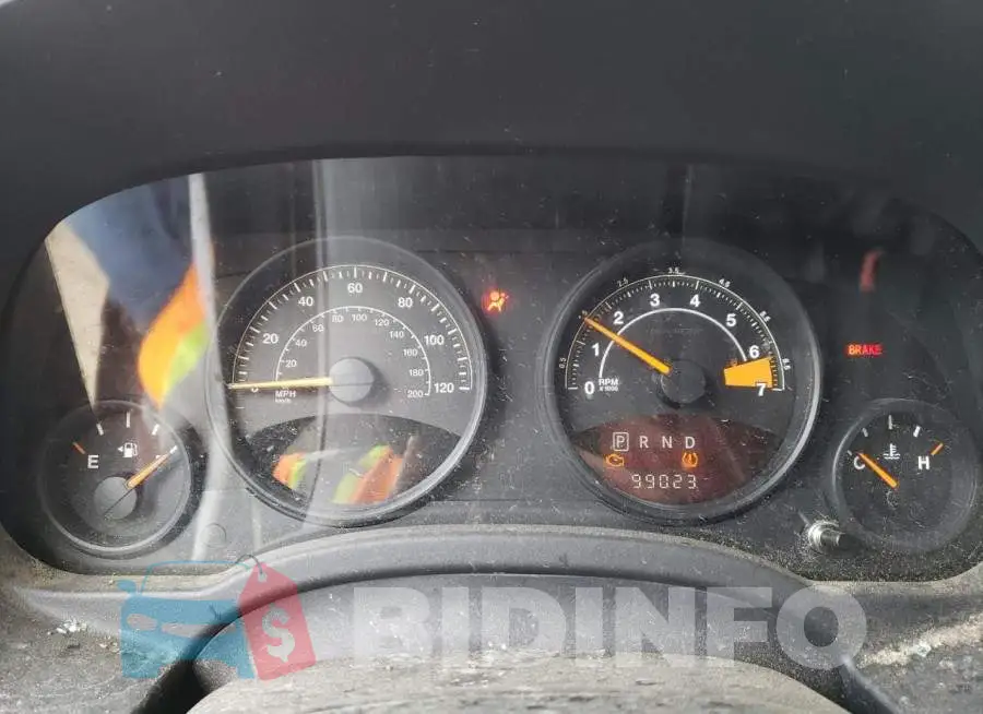 1C4NJRFB6ED641573 Photo# 9