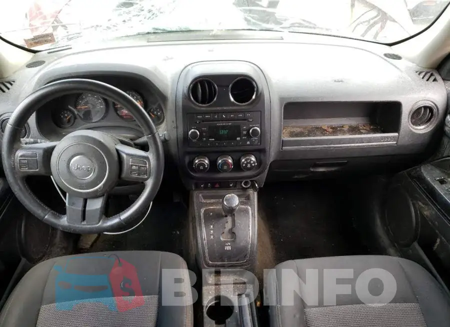 1C4NJRFB6ED641573 Photo# 8