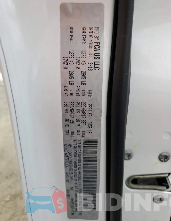 1C4PJLCB1KD148115 Photo# 12