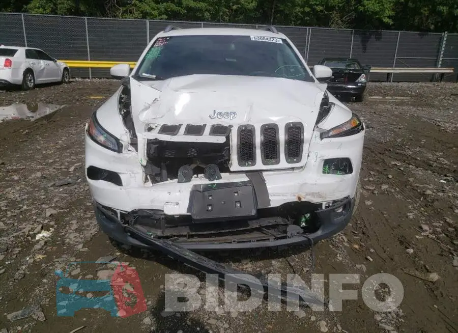 1C4PJLCBXGW125542 Photo# 5
